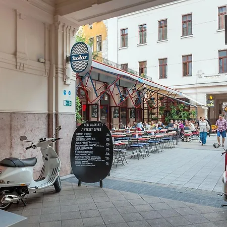 Budahomepest Appartamento