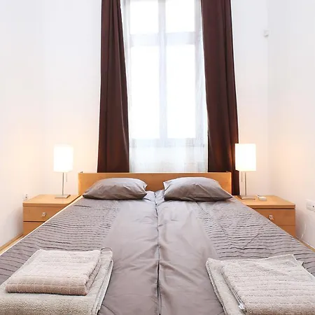 Budahomepest Apartment
